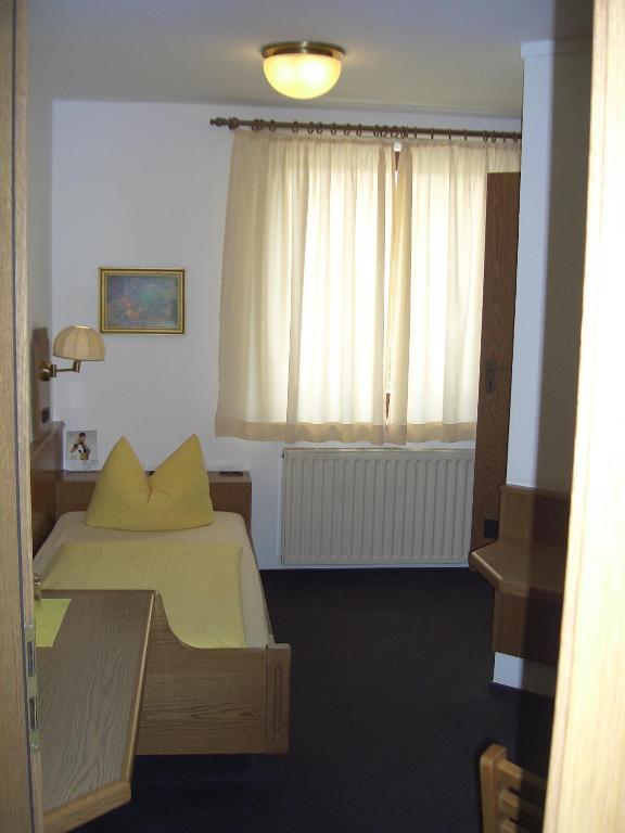 Hotel Feuerbacher Hof Штутгарт Номер фото